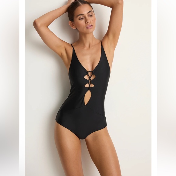 Acacia Swimwear Kokomo Black Cutout One-Piece small NWOT